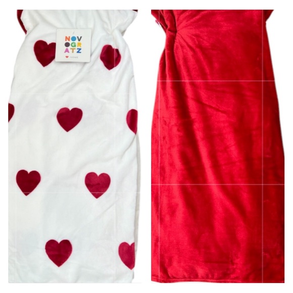 Novogratz - ‘Red Heart - Bundle’ two plush throws. NWT